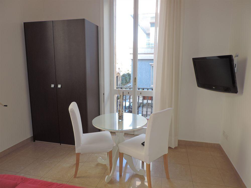 H Central Lecce Exterior photo
