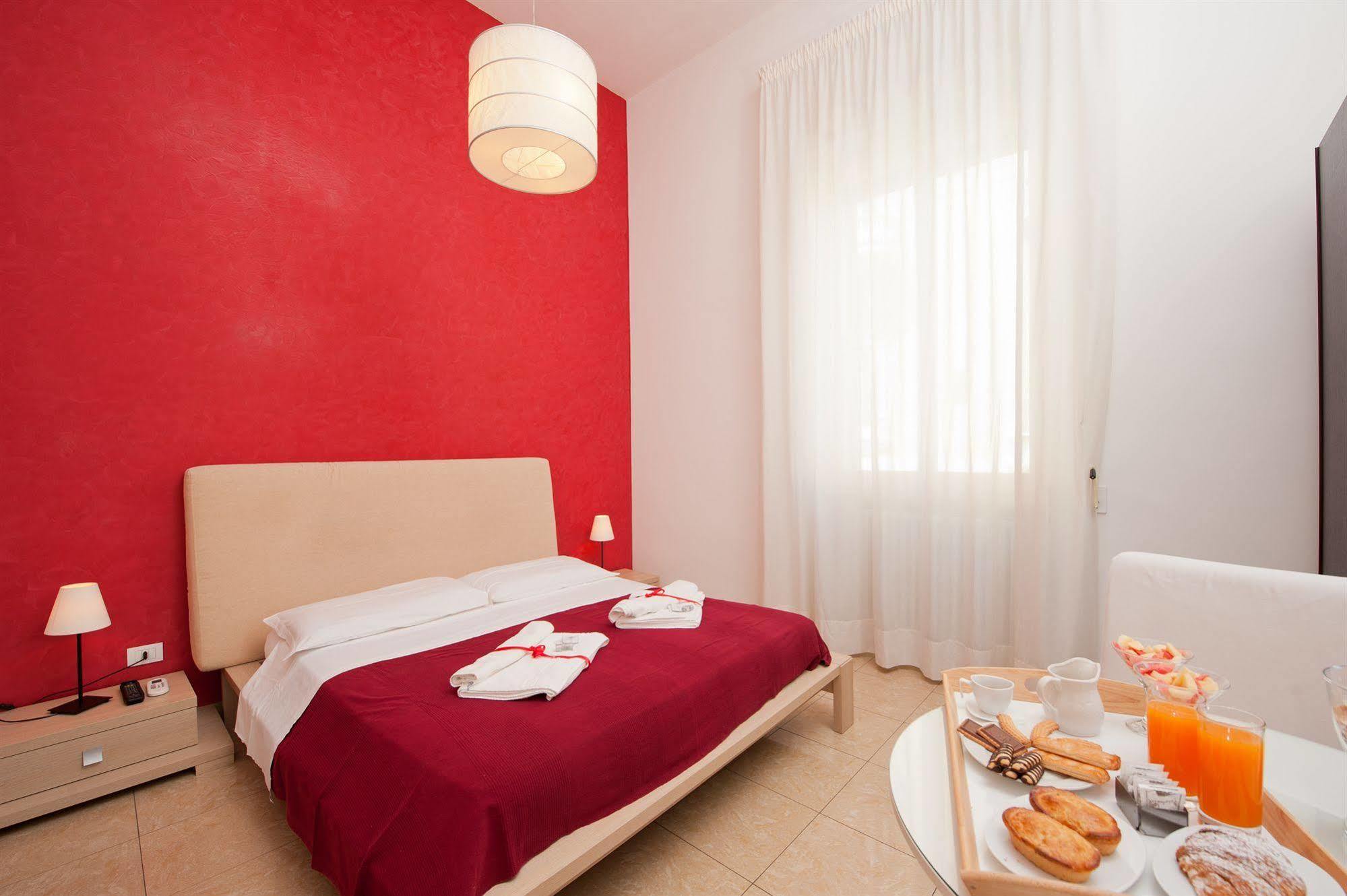 H Central Lecce Exterior photo